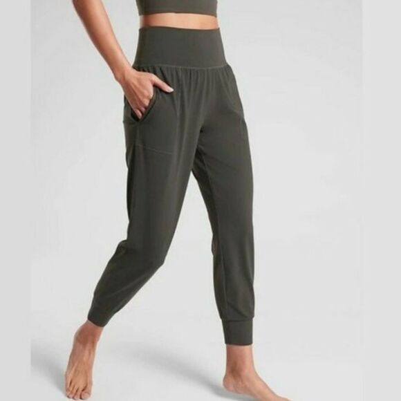 (Bundle of two) Athleta Cruise Joggers- Powervita, Size Small- EUC - Picture 1 of 10
